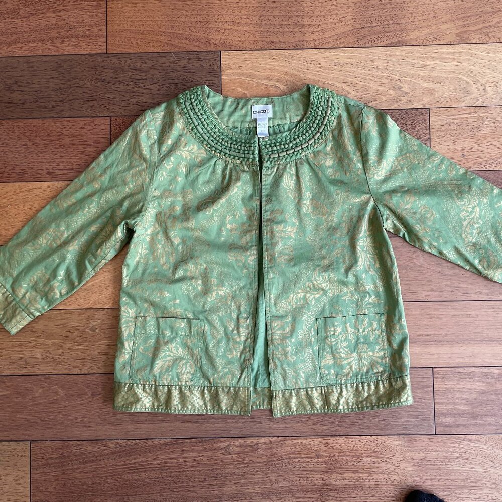 Chico's sz 1 green & gold cropped jacket 3/4 sleeve Asian design womens M